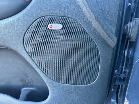 Used 2017 Dodge Durango R/T w/ Technology Group image 10