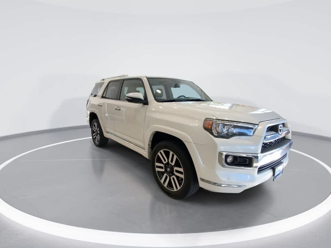 Used 2016 Toyota 4Runner Limited AWD/4WD image 2