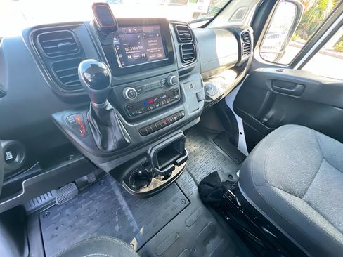 Used 2023 RAM ProMaster 2500 image 26