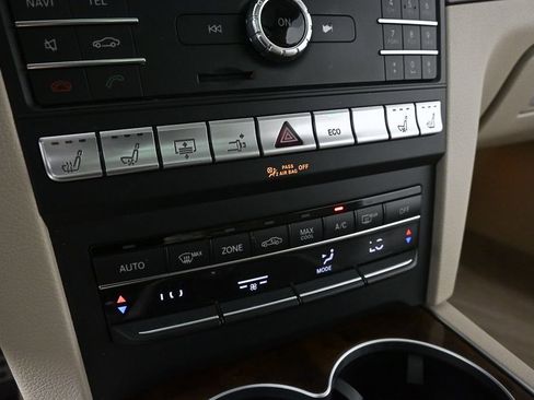 Used 2016 Mercedes-Benz E 400 Coupe image 14