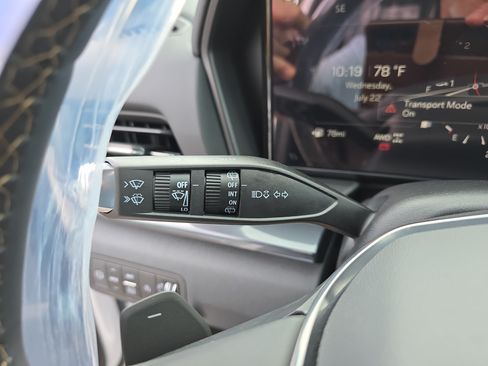 New 2027 GMC Terrain AT4 w/ Convenience Package III AWD/4WD image 22