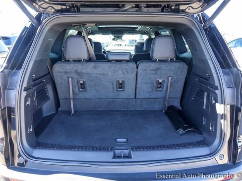 Used 2024 GMC Acadia AT4 w/ LPO, Floor Liner Package image 29