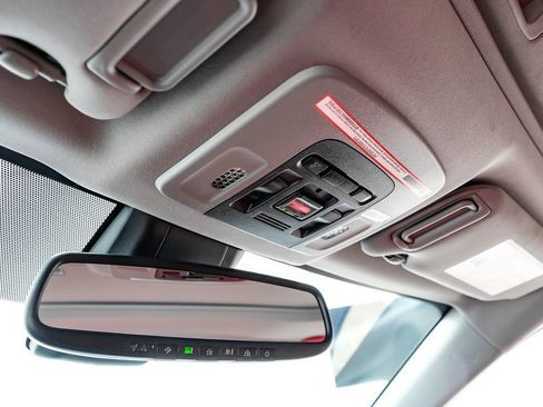 Used 2022 Toyota Camry XSE image 29