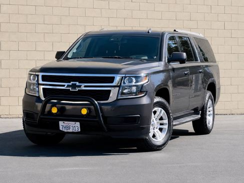 Used 2015 Chevrolet Suburban LT AWD/4WD image 2