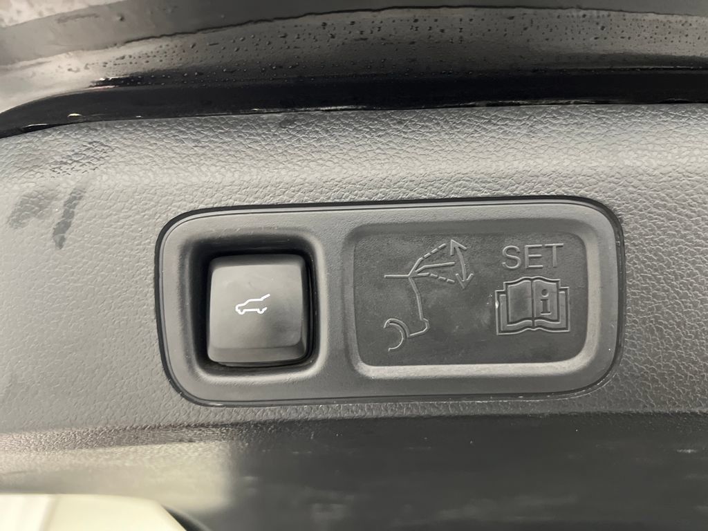 Used 2024 Lincoln Navigator Reserve AWD/4WD image 52