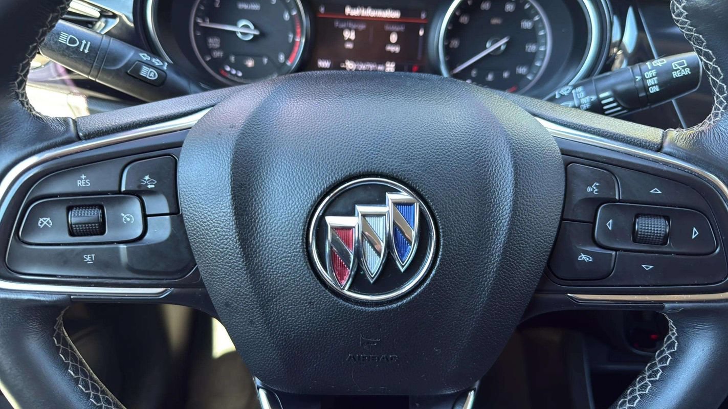 Used 2022 Buick Encore GX Select w/ Sport Touring Package AWD/4WD image 13
