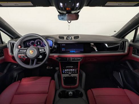 New 2026 Porsche Cayenne S AWD/4WD image 20