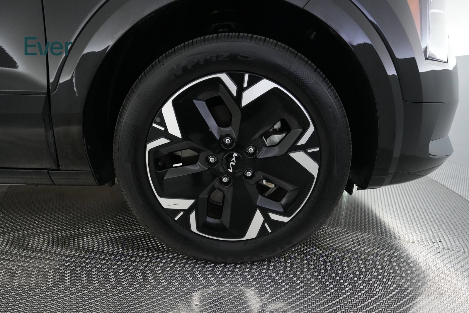 Used 2025 Kia Niro Wind FWD image 20