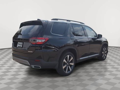 Used 2024 Honda Pilot Touring image 33