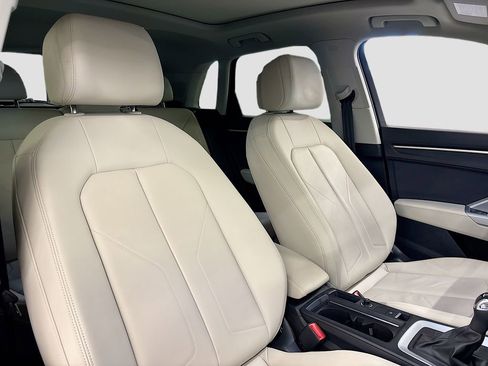 Certified 2023 Audi Q3 2.0T Premium w/ Convenience Package image 15