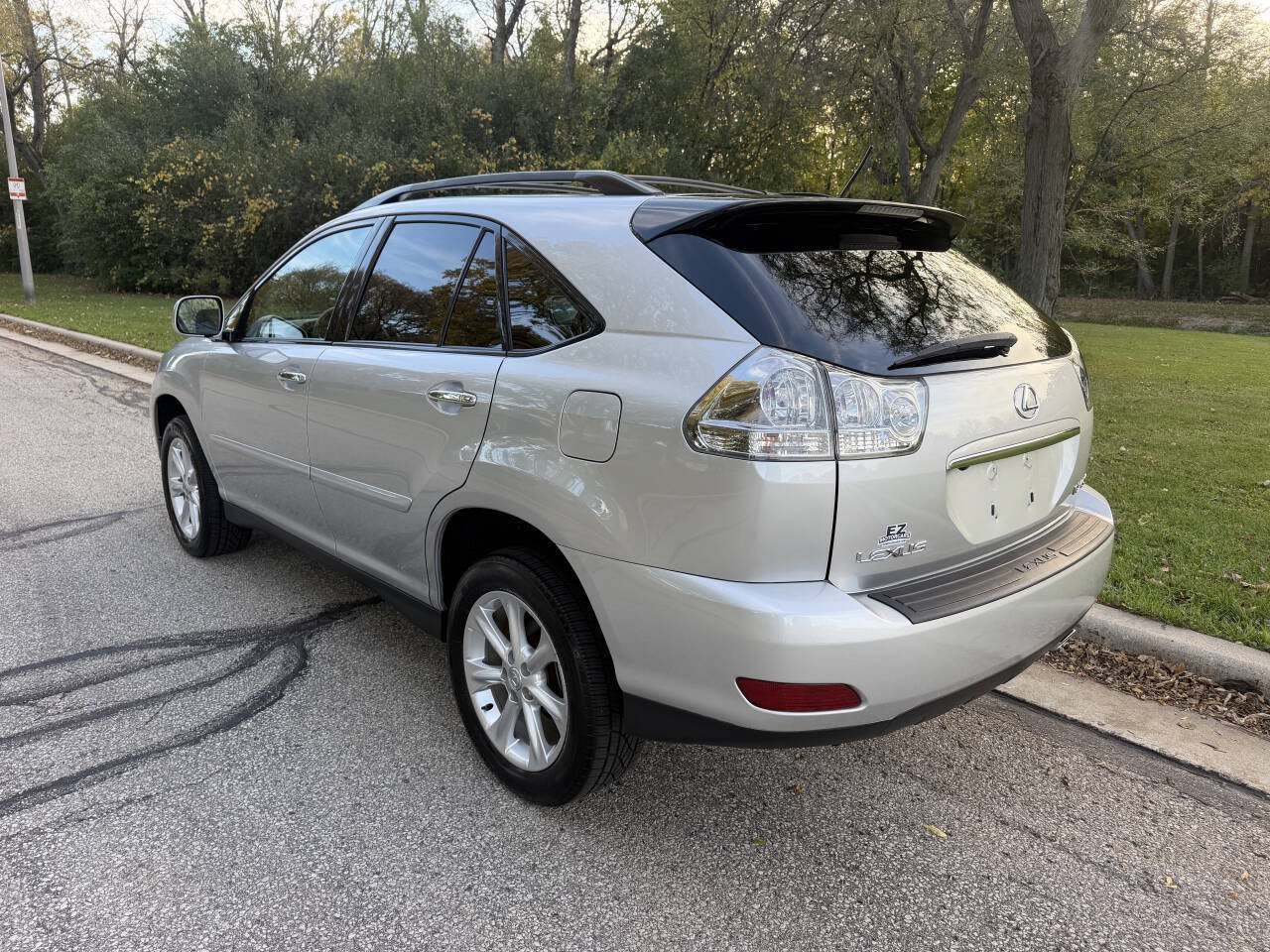 Used 2009 Lexus RX 350 2WD image 3