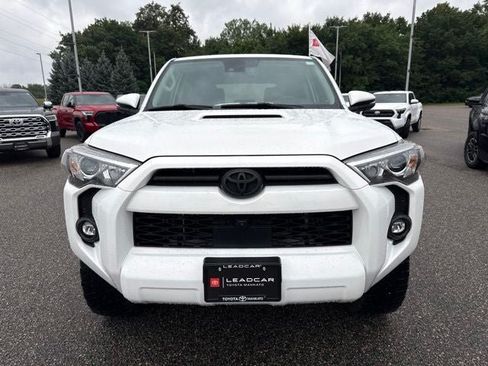 Certified 2023 Toyota 4Runner TRD Off-Road Premium w/ Off Road Premium Plus Package AWD/4WD image 4