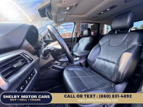 Used 2020 Kia Telluride EX AWD/4WD image 10