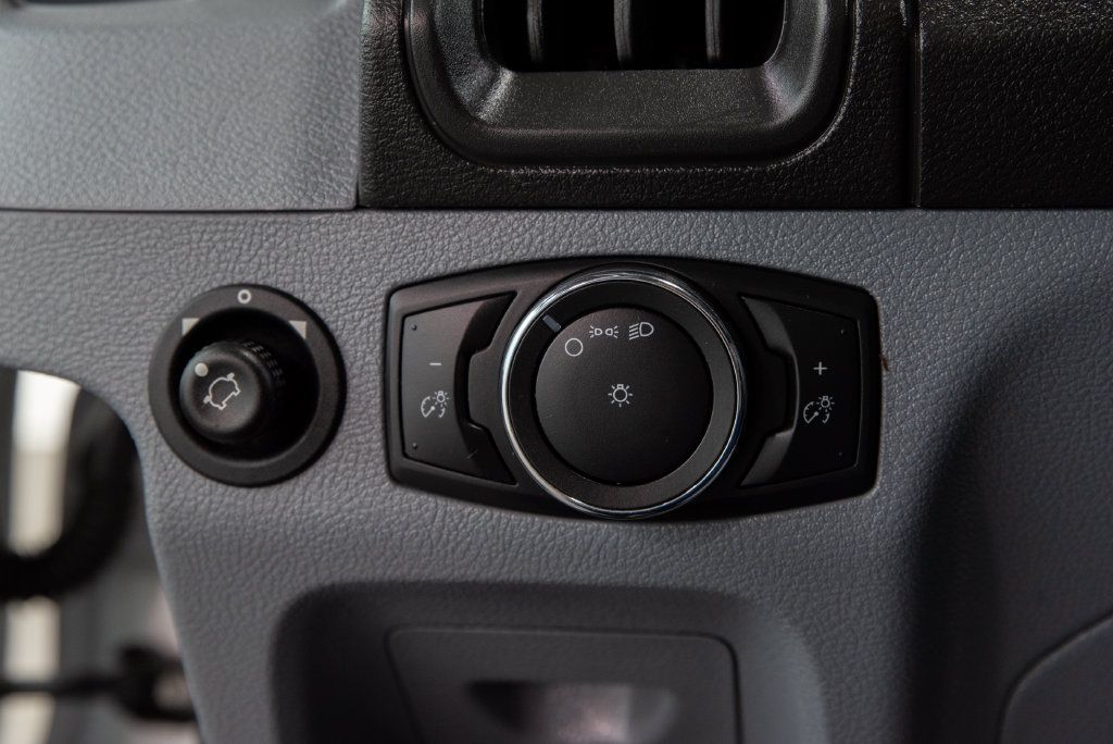 Used 2018 Ford Transit 350 XL RWD image 13