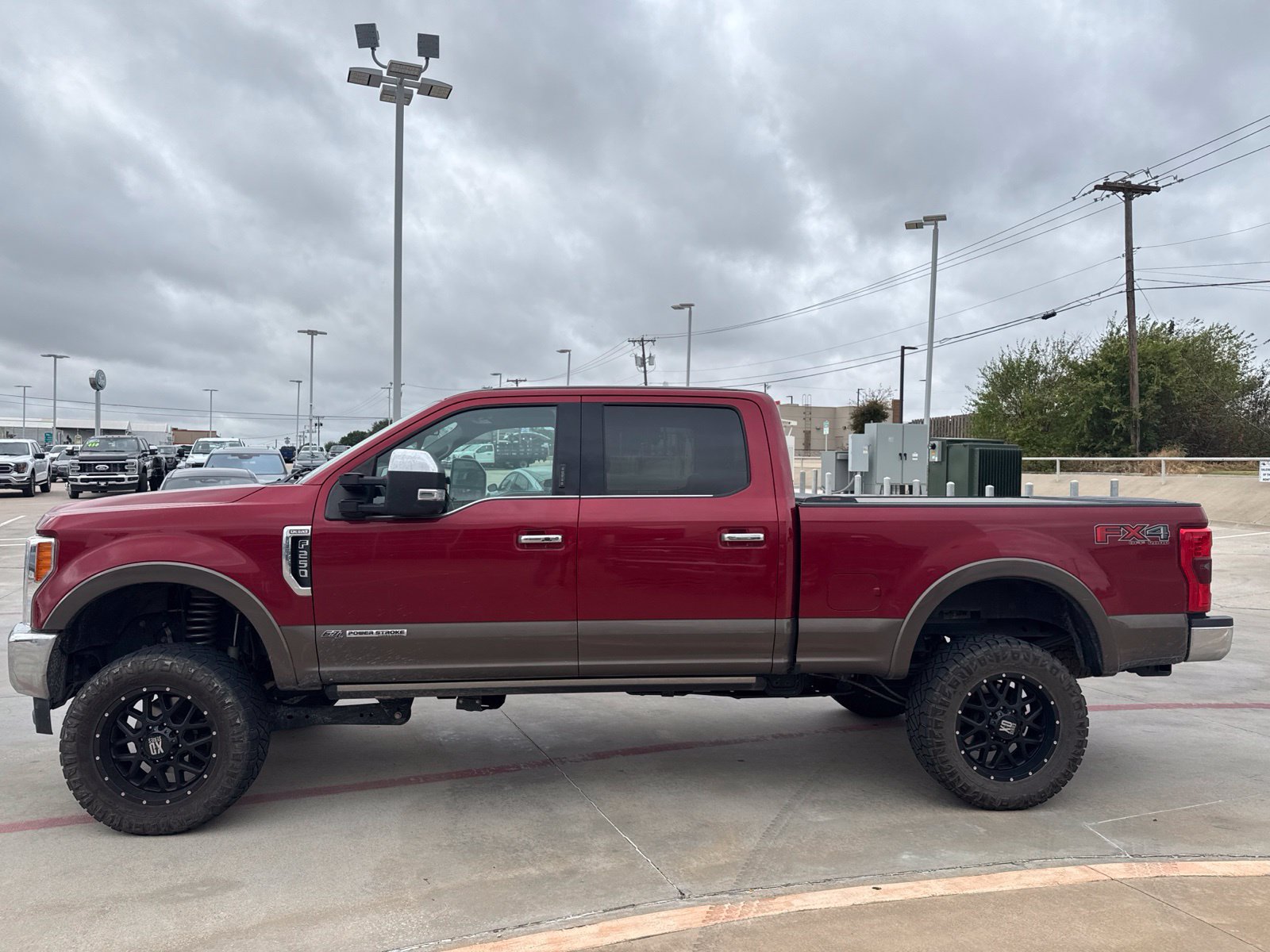 Used 2017 Ford F250 King Ranch w/ King Ranch Ultimate Package AWD/4WD image 6
