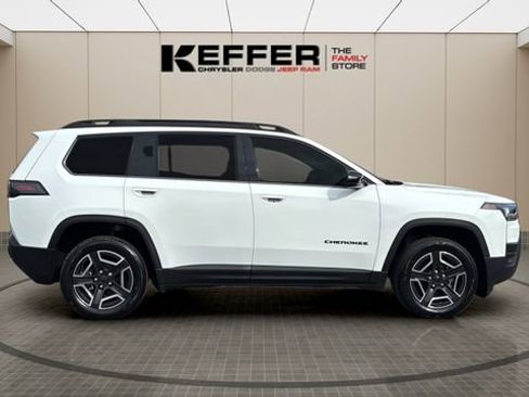 New 2026 Jeep Cherokee Limited image 6