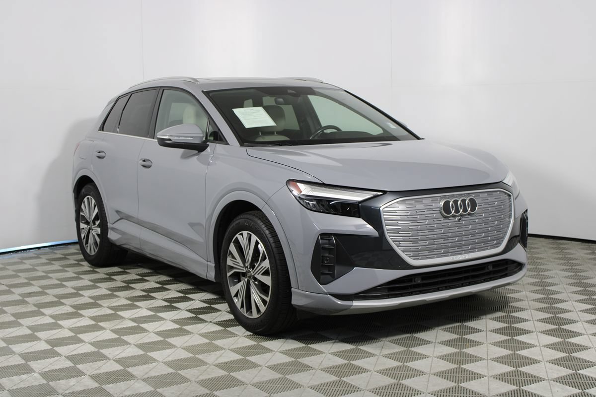 Used 2023 Audi Q4 e-tron Premium w/ Convenience Package RWD image 27