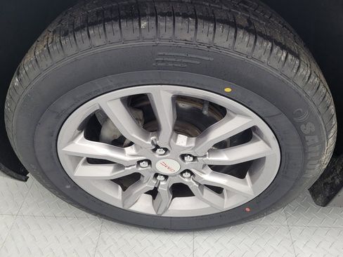 Used 2022 GMC Terrain SLT image 31