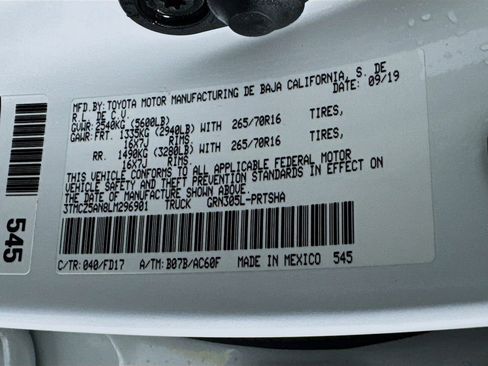 Used 2020 Toyota Tacoma TRD Off-Road w/ Advanced Technology Package image 40