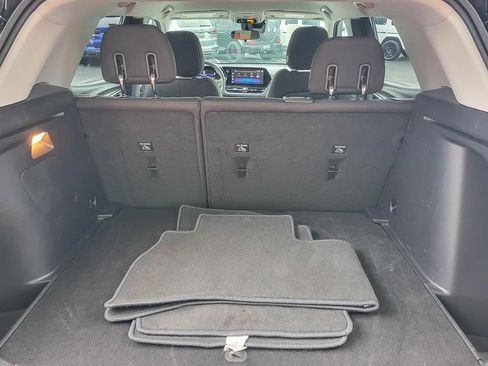 Used 2025 Chevrolet TrailBlazer LT image 19