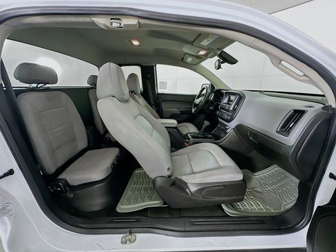 Used 2016 Chevrolet Colorado W/T w/ WT Convenience Package image 28