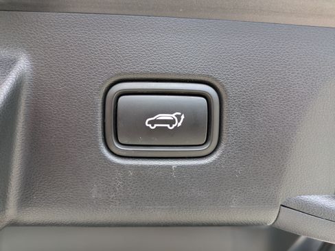 Certified 2024 Hyundai Tucson Limited FWD image 12