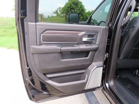 New 2026 RAM 3500 Laramie AWD/4WD image 28