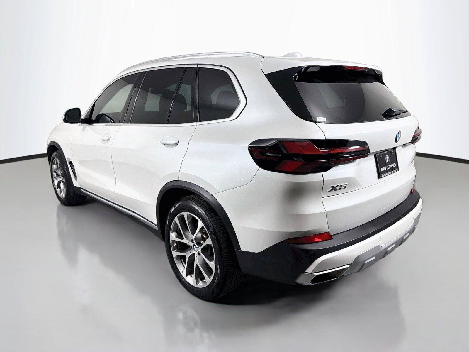 Used 2025 BMW X5 sDrive40i w/ Climate Comfort Package RWD image 7