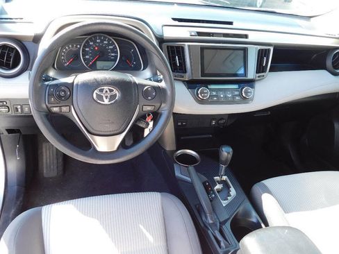 Used 2014 Toyota RAV4 XLE image 38
