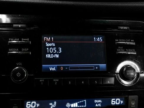 Used 2018 Nissan Rogue Sport SV FWD image 24