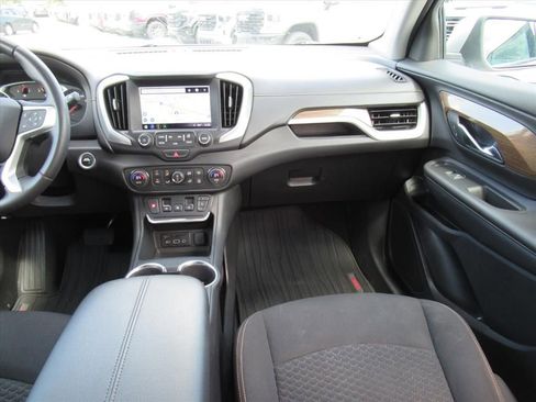 Used 2018 GMC Terrain SLE w/ Driver Convenience Package FWD image 14