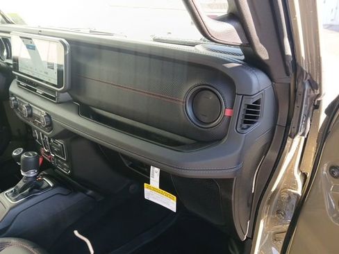 New 2026 Jeep Gladiator Rubicon image 30