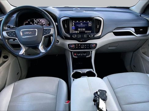 Used 2022 GMC Terrain Denali w/ Denali Premium Package AWD/4WD image 15