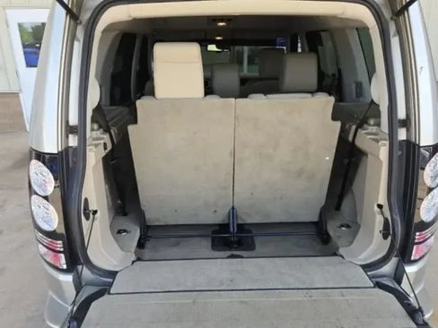 Used 2014 Land Rover LR4 HSE LUX AWD/4WD image 6