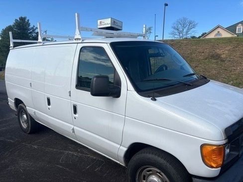 Used 2006 Ford E-150 and Econoline 150 RWD image 9