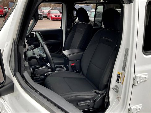 Certified 2021 Jeep Wrangler Unlimited Sahara image 20