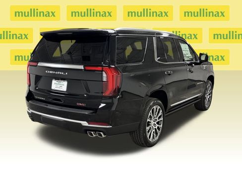 New 2026 GMC Yukon Denali image 17