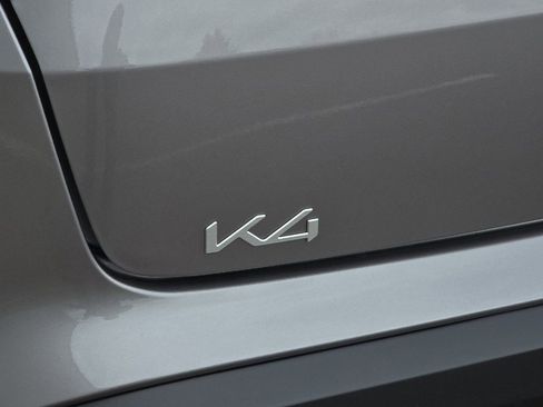 New 2026 Kia K4 EX image 7