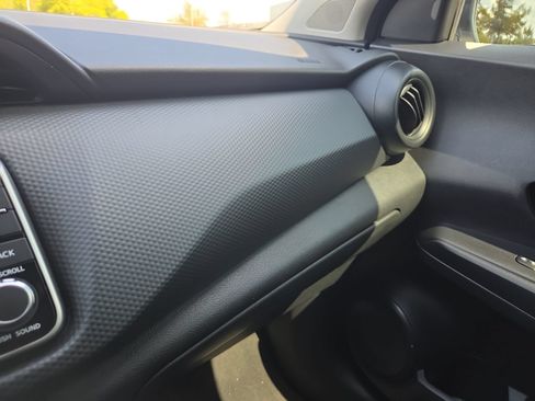 Used 2024 Nissan Kicks S FWD image 22