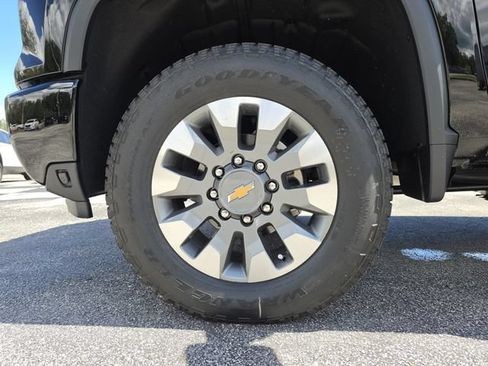 New 2026 Chevrolet Silverado 2500 Custom w/ Custom Value Package AWD/4WD image 34