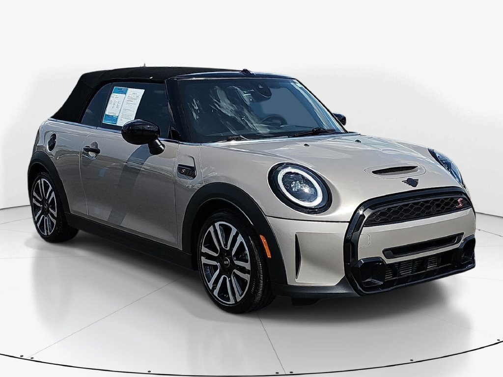 Used 2023 MINI Cooper S FWD image 3