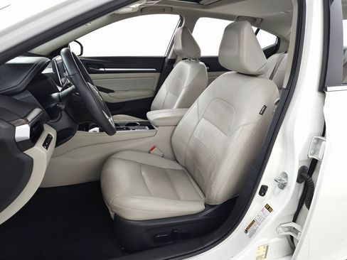 Used 2020 Nissan Altima 2.5 SL image 12