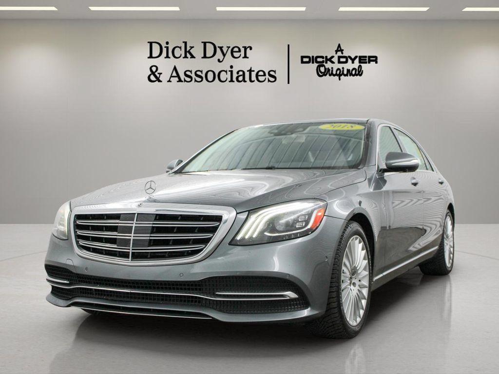Used 2018 Mercedes-Benz S 560 Sedan image 5