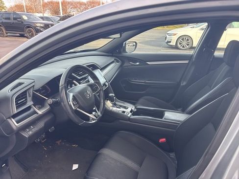 Used 2019 Honda Civic Sport image 3