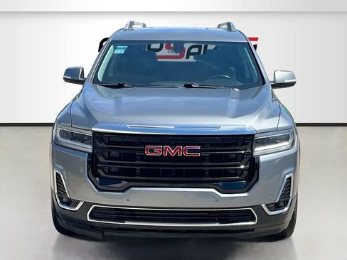 Used 2020 GMC Acadia SLT w/ Trailering Package FWD image 2