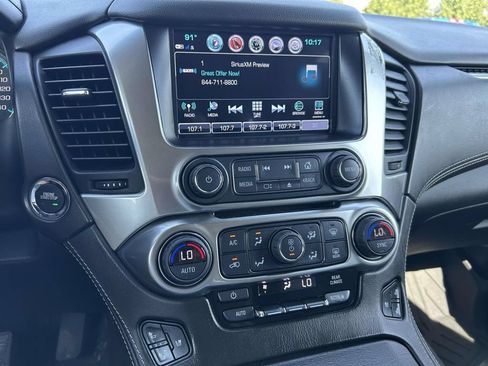 Used 2019 Chevrolet Tahoe Premier AWD/4WD image 23
