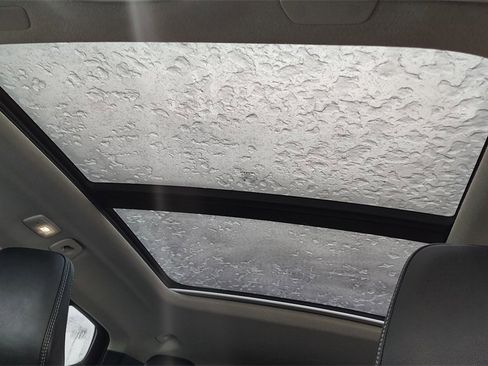 Used 2024 Volvo XC40 B5 Plus w/ Protection Package Premier image 26