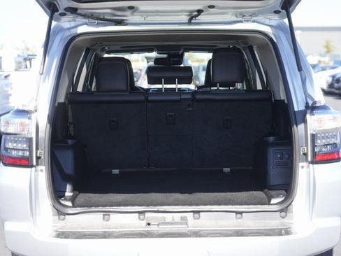 Used 2023 Toyota 4Runner SR5 Premium image 31