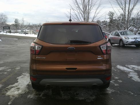 Used 2017 Ford Escape SE w/ SE Cold Weather Package image 6