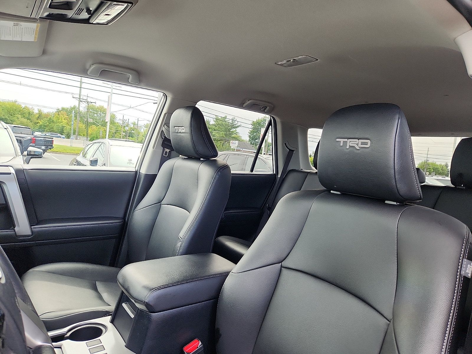 Used 2023 Toyota 4Runner TRD Sport AWD/4WD image 17